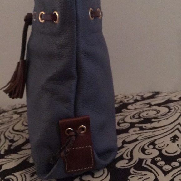 “Dooney & Bourke” satchel - Picture 2 of 10